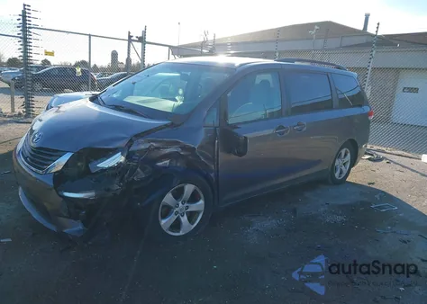 2011 Toyota Sienna Le V6 из США, поврежденный, VIN 5TDKK3DC4BS044365